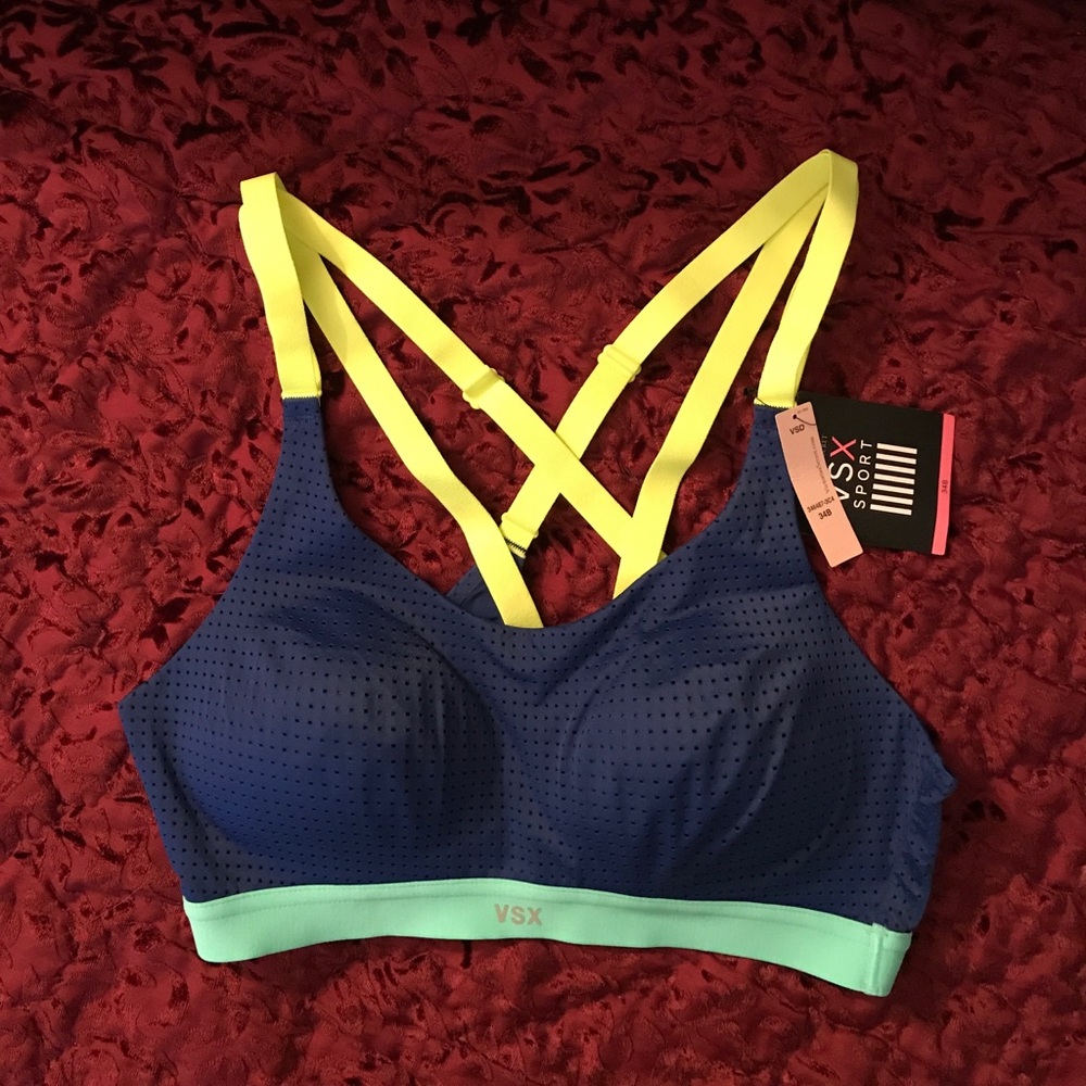 Victoria’s Secret VSX Activewear Sports Bra